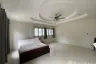 5 Bedroom House for sale in Cha am, Phetchaburi