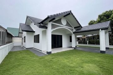 3 Bedroom House for Sale or Rent in Inthara Chitchai Village, Talat Khwan, Chiang Mai