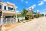 4 Bedroom Townhouse for sale in Lahan, Nonthaburi