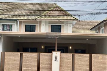 6 Bedroom House for sale in Khu Khot, Pathum Thani