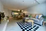 1 Bedroom Condo for rent in Baan Ploenchit, Lumpini, Bangkok near BTS Nana