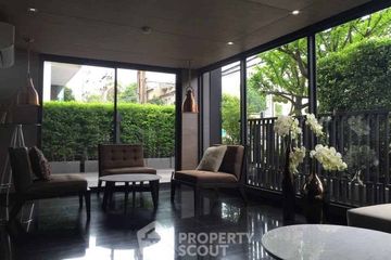2 Bedroom Condo for rent in SOCIO Reference 61, Khlong Tan Nuea, Bangkok near BTS Ekkamai