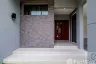 5 Bedroom House for sale in The City Pattanakarn, Prawet, Bangkok