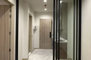 1 Bedroom Condo for sale in Rhythm Charoennakhon Iconic, Khlong Ton Sai, Bangkok near BTS Charoen Nakhon