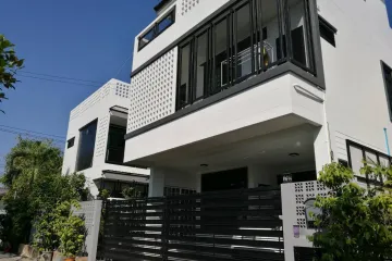 1 Bedroom House for rent in Suthep, Chiang Mai