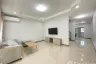 2 Bedroom Townhouse for rent in Ton Pao, Chiang Mai