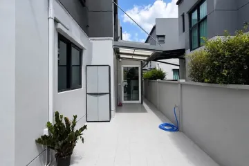 3 Bedroom House for rent in Centro Bangna, Bang Kaeo, Samut Prakan