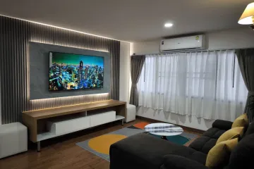 2 Bedroom Condo for rent in Hillside Payap Condominium 9, Nong Pa Khrang, Chiang Mai