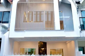 2 Bedroom Townhouse for rent in Mae Hia, Chiang Mai