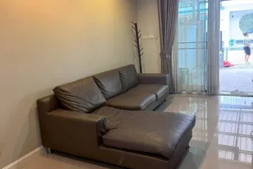 3 Bedroom Townhouse for rent in Karnkanok 19, Chang Khlan, Chiang Mai