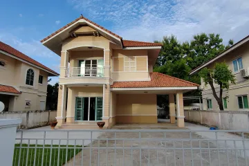 3 Bedroom House for rent in Moo Baan Rinrada, Chai Sathan, Chiang Mai