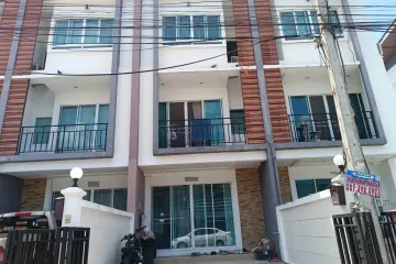 3 Bedroom Townhouse for rent in Tha Sala, Chiang Mai