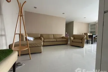 2 Bedroom Condo for rent in D.S. Tower 2 Sukhumvit 39, Khlong Tan Nuea, Bangkok near BTS Phrom Phong