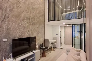 2 Bedroom Condo for rent in SOHO Bangkok Ratchada, Huai Khwang, Bangkok near MRT Huai Khwang