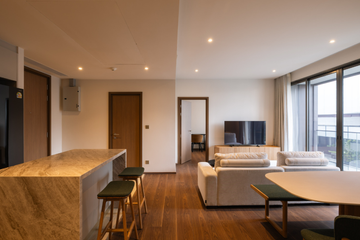 2 Bedroom Condo for rent in Via 61, Khlong Tan Nuea, Bangkok near BTS Ekkamai
