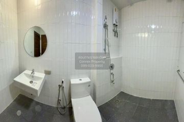 2 Bedroom Condo for rent in Sathorn House, Silom, Bangkok near BTS Surasak