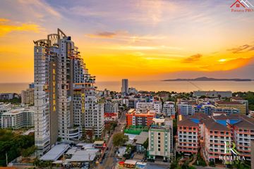 2 Bedroom Condo for sale in Na Kluea, Chonburi