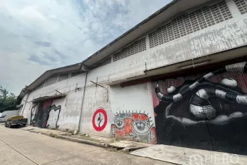 Warehouse / Factory for rent in Khlong Toei, Bangkok near MRT Queen Sirikit National Convention Centre