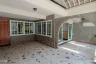 3 Bedroom House for rent in Phra Khanong, Bangkok near BTS Phra Khanong