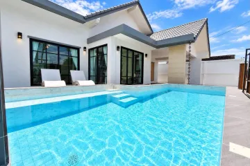 3 Bedroom Villa for sale in Areeya Villa, Nong Prue, Chonburi
