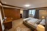 2 Bedroom Condo for rent in United Tower, Khlong Tan Nuea, Bangkok near BTS Thong Lo