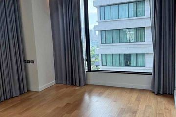 2 Bedroom Condo for rent in Sindhorn Residence, Lumpini, Bangkok near BTS Ploen Chit