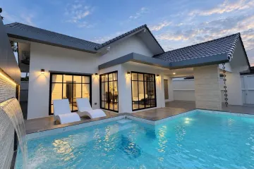3 Bedroom House for sale in Areeya Villa, Nong Prue, Chonburi