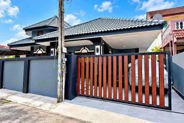 2 Bedroom House for sale in Thanyawan Home, Nong Prue, Chonburi