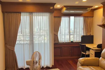 1 Bedroom Condo for rent in Si Phraya River View, Talat Noi, Bangkok near MRT Hua Lamphong