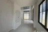 5 Bedroom House for sale in Baan Nara Wongwaen-Ramintra, Tha Raeng, Bangkok