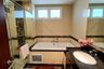 3 Bedroom Condo for rent in Piyathip Place, Khlong Tan Nuea, Bangkok near BTS Phrom Phong