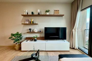 Condo for rent in Noble Refine, Khlong Tan, Bangkok near BTS Phrom Phong