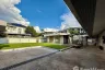 5 Bedroom House for rent in Lat Yao, Bangkok near Airport Rail Link Bang Khen