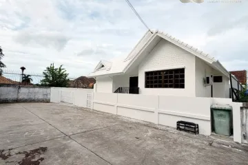 3 Bedroom Villa for sale in Central Park 4, Nong Prue, Chonburi