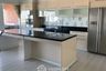 3 Bedroom Condo for rent in Kiarti Thanee City Mansion, Khlong Toei Nuea, Bangkok near BTS Asoke