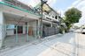 2 Bedroom Townhouse for sale in Khlong Chan, Bangkok