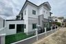 4 Bedroom Townhouse for sale in Baan Siraphat 2, Sai Ma, Nonthaburi near MRT Sai Ma