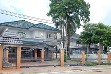 5 Bedroom House for sale in Sala Thammasop, Bangkok