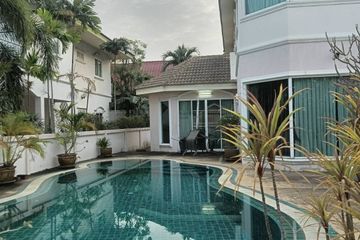 4 Bedroom House for rent in Na Kluea, Chonburi