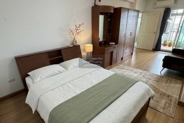 1 Bedroom Condo for rent in Supalai Park Ekkamai - Thonglor, Bang Kapi, Bangkok near BTS Thong Lo