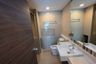 1 Bedroom Condo for rent in Rende Sukhumvit 23, Khlong Toei Nuea, Bangkok near BTS Asoke