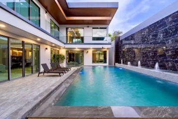 5 Bedroom House for sale in Nong Prue, Chonburi