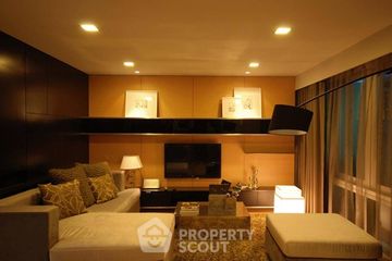 2 Bedroom Condo for sale in Quad Silom, Silom, Bangkok near BTS Chong Nonsi