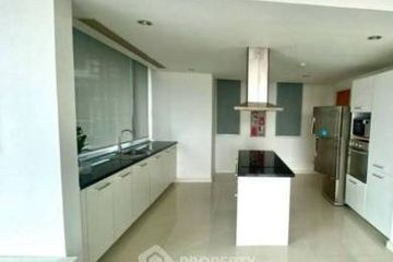 3 Bedroom Condo for rent in Fullerton, Phra Khanong, Bangkok near BTS Thong Lo