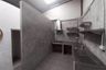 4 Bedroom Townhouse for Sale or Rent in Phra Khanong, Bangkok near BTS Phra Khanong