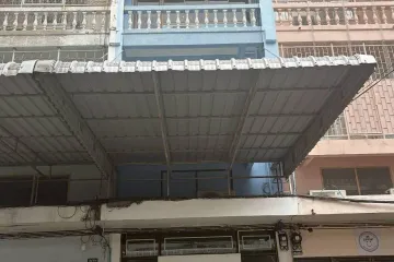 4 Bedroom Townhouse for Sale or Rent in Phra Khanong, Bangkok near BTS Phra Khanong