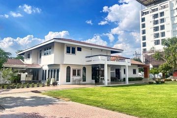 5 Bedroom House for rent in Bang Na, Bangkok