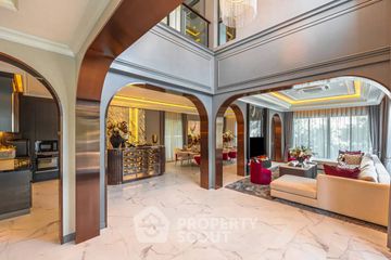 4 Bedroom House for sale in Lak Song, Bangkok