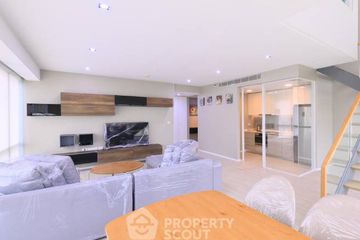 2 Bedroom Condo for sale in The Room Sukhumvit 21, Khlong Toei Nuea, Bangkok near MRT Sukhumvit