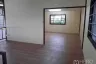 Warehouse / Factory for rent in Dokmai, Bangkok